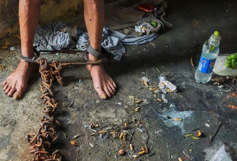 Семья заперла мужчину в подвале на 17 лет: когда его нашли - удивились