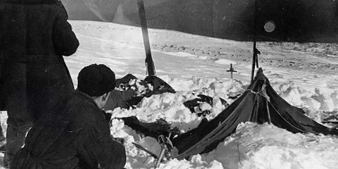 Разгадку перевала Дятлова нашли на последнем фото погибших