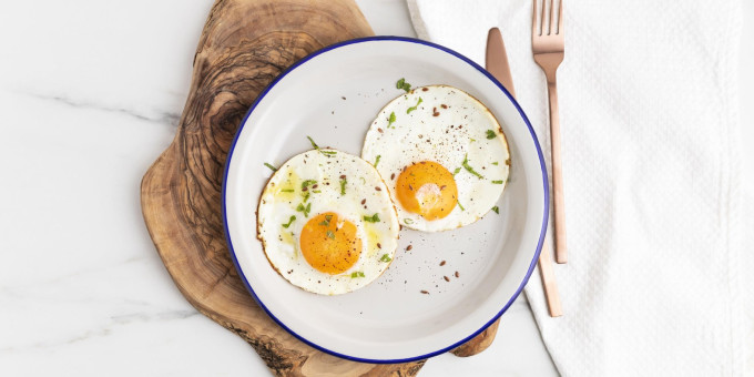 Этот способ приготовления яичницы полюбили уже тысячи людей