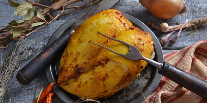 Названа главная опасность куриной грудки