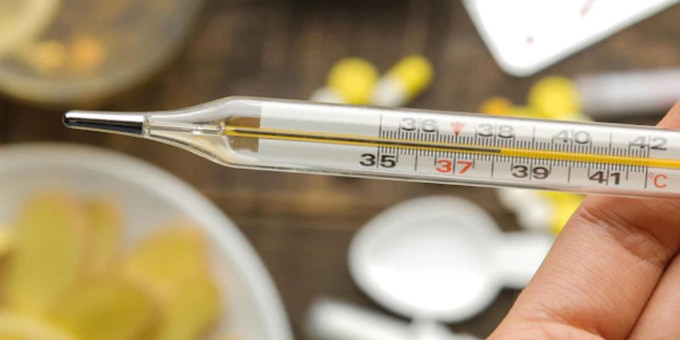Что делать, если разбился градусник: совет спас тысячи людей