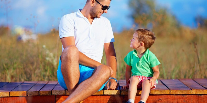 Папа с сыном играл в песке и не знал, что вот-вот случится беда