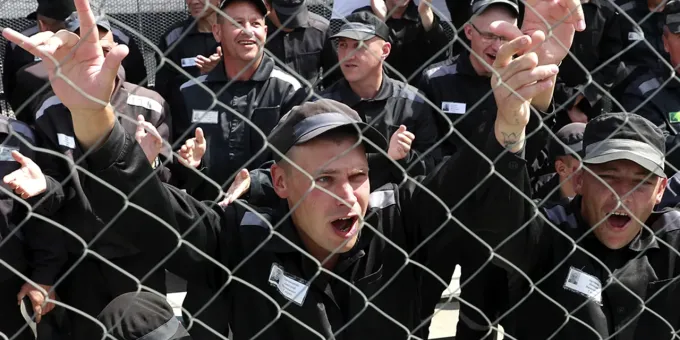 Вот почему заключенные совсем не ругаются матом