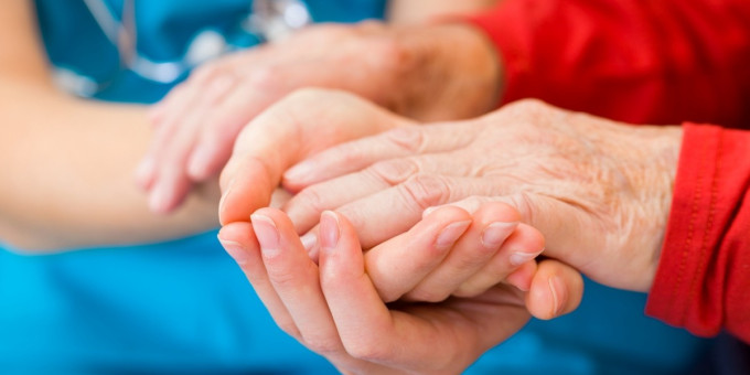 Выяснилось, какие сигналы подает организм незадолго до смерти