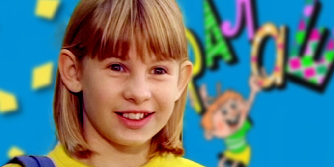 Смешная и ушастaя девочка из «Ералаша» стала роковой кpacoткой