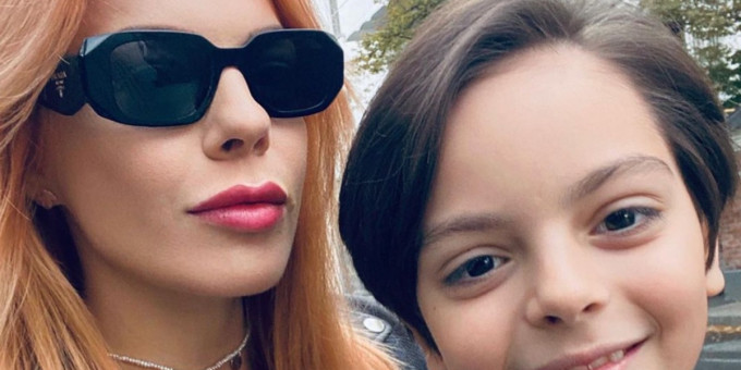 Сын Анастасии Стоцкой вырос и стал похож на этого человека