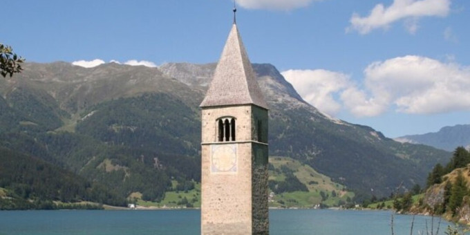 «Всплыла» деревня, затопленная во  Вторую мировую: люди приблизились