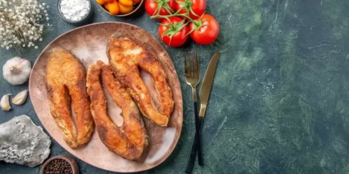 Что категорически нельзя делать при обжаривании рыбы