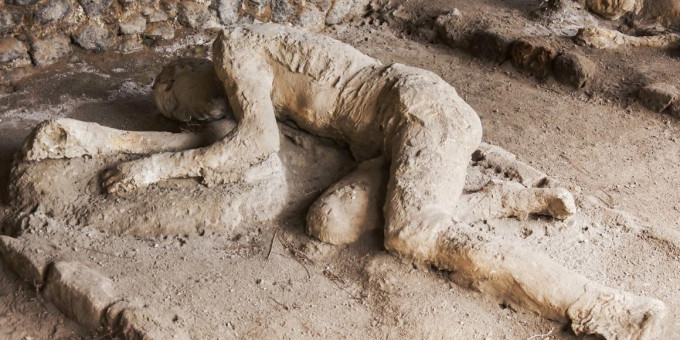 Страшные подробности про мумии Помпеи: томография показала