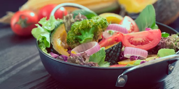 Простой овощ назван самым полезным для людей старше 40 лет