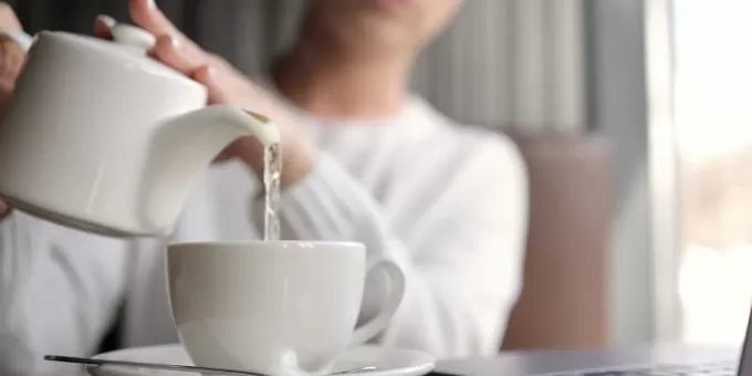 Что ждет тех, кто много пьет чая и кофе: тревожный вердикт