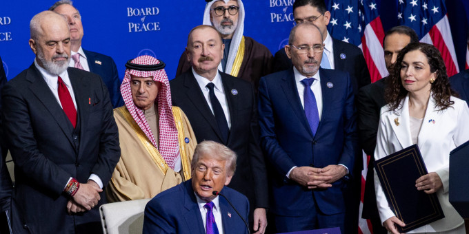 В РФ сделали заявление об участие в Совете мира Трампа