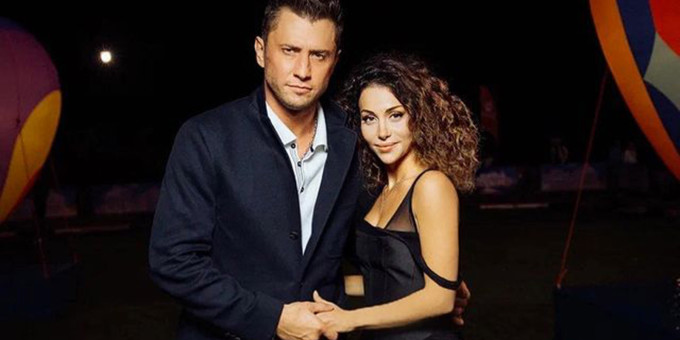 Только что из клиники: жена Прилучного выступила с заявлением