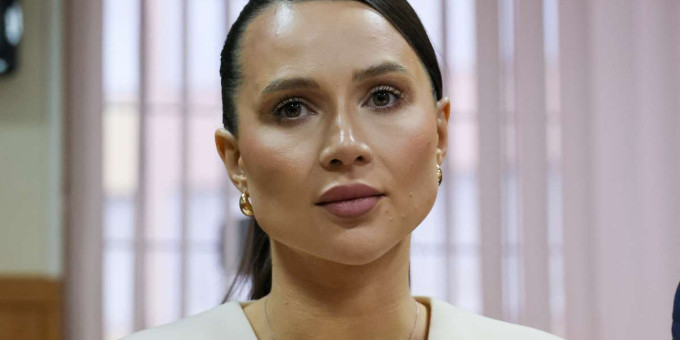 По стопам Заворотнюк и Фриске: что вызвало рак у Лерчек