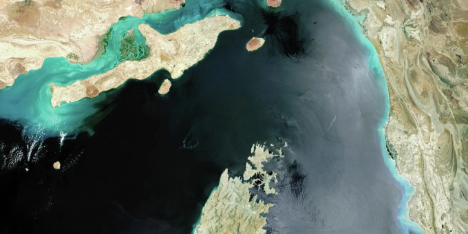 Для кого Иран вводит пошлину за Ормузский пролив