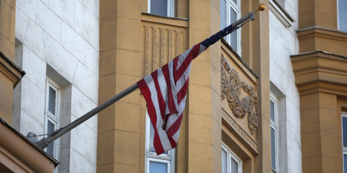 Решение Трампа по Ирану вызвало истерику в США