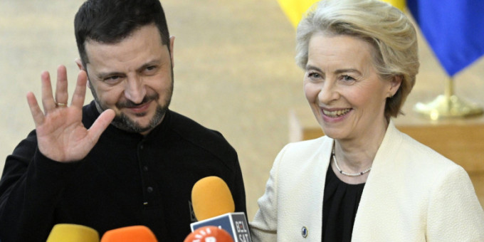 Гарантии Урсулы: на что Зеленскому тайно пообещали деньги?