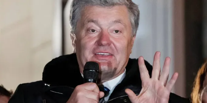 Окружение бывшего президента Украины внезапно «переобулось»