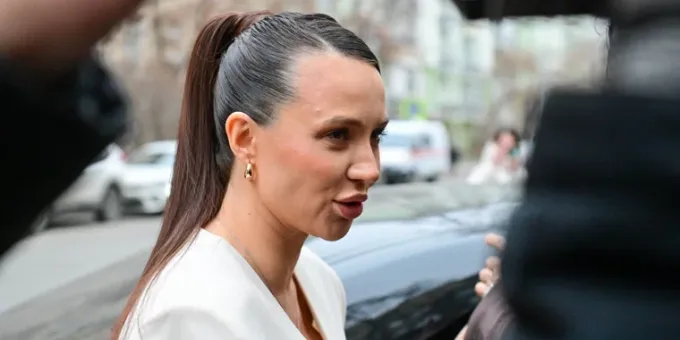 Почему люди перестали верить онкобольной Лерчек: появились детали