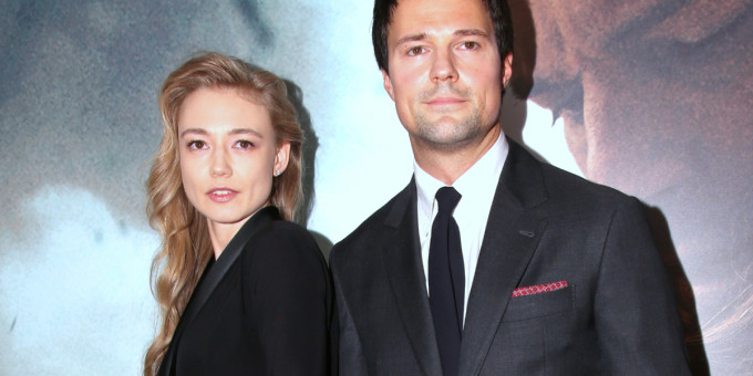 Акиньшина больше не прячет живот: что происходит