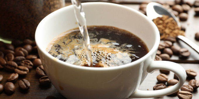 Что нельзя делать после выпитого кофе: врач назвала частую ошибку