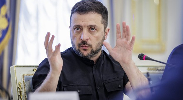 Бортник: против Зеленского готовят тихий переворот на Украине