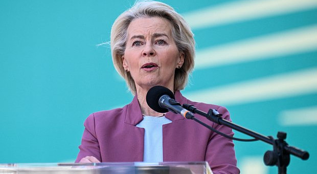Фон дер Ляйен ответила на жесткий ультиматум блока Мерца