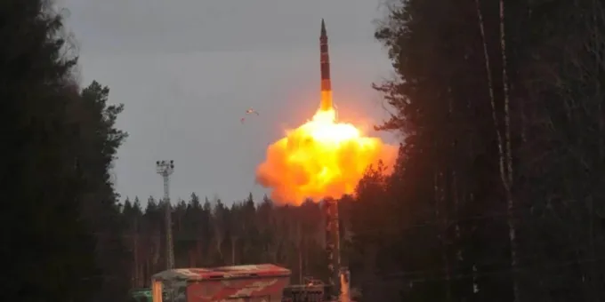 На Западе шокированы мощью «Орешника»: в 10 раз быстрее скорости звука