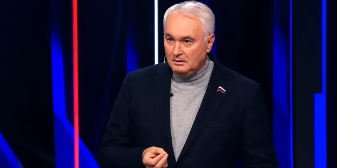 Картаполов выдал, почему РФ не наносит удар по офису Зеленского
