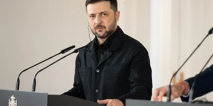 Не Украина: где может прятаться Зеленский от опасности