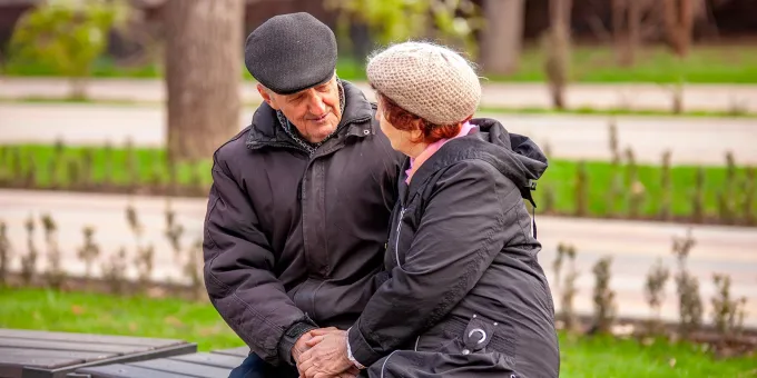 Выплаты за долгий брак до 75 тысяч: кто сможет получать