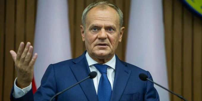 «Сну пришел конец»: Туск ответил на слова Медведева