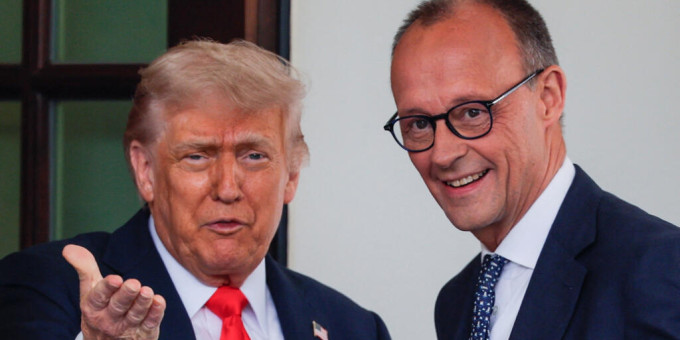Подарок с намеком: что Мерц вручил Трампу