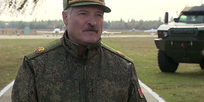 Лукашенко надолго покидает Белоруссию: что уже объявлено