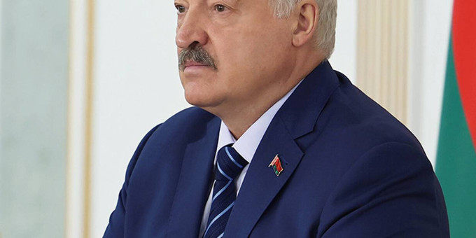 Лукашенко рассказал о крышевании топливных воров