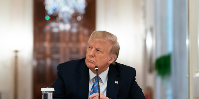 Пентагон в панике после звонка Трампа: срочное совещание
