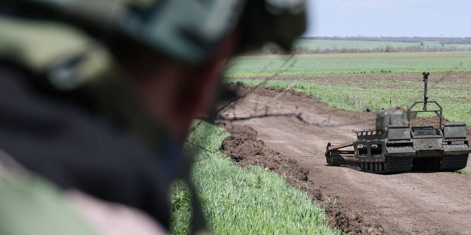 Российский «Курьер» прожег мину лазером