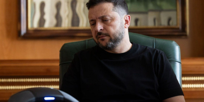 Медведев заявил о «диком страхе» Зеленского | Радио 1