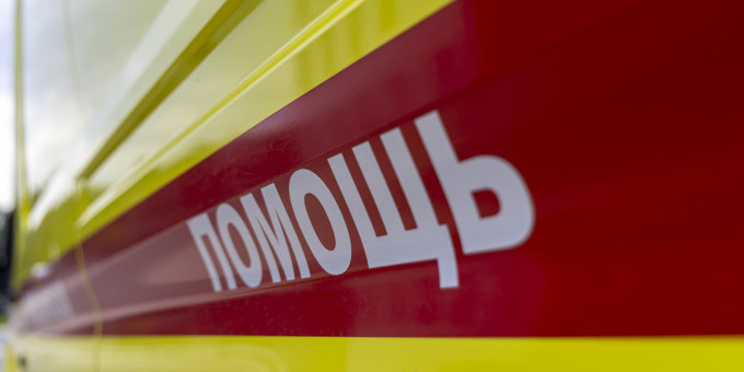 В Севастополе два человека погибли при падении обломков БПЛА на автобус