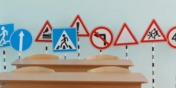 В билетах на знание ПДД нашли кучу ошибок