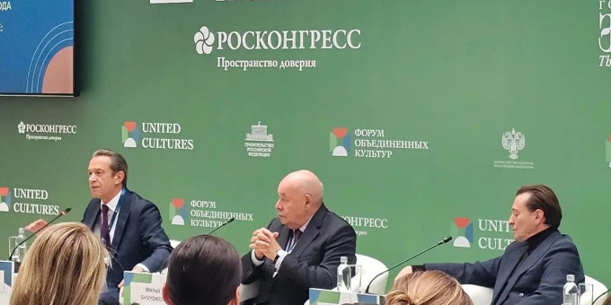 Без потребителя, но со зрителем: Безруков и Машков поспорили о будущем российского театра