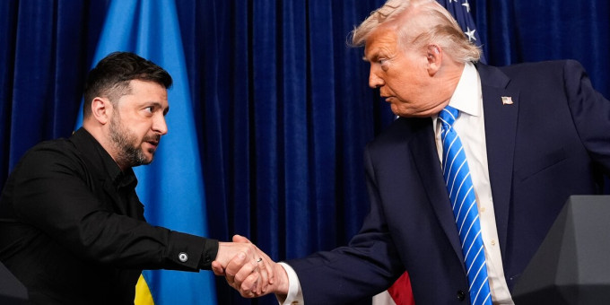 Зеленский пообещал Трампу рассмотреть снижение ударов по российским НПЗ