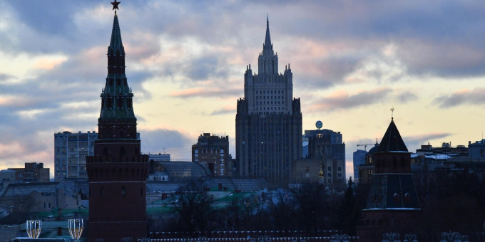 МИД назвал подразделения иностранных военных на Украине законной целью