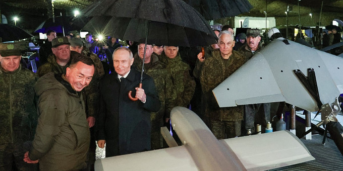 Путин на учениях «Центр-2026» армии России: цель учений, что сказал президент, презентация военной техники для главы государства