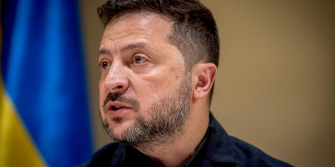 Зеленский и дальше будет доить европейских дегенератов, заявил Медведев