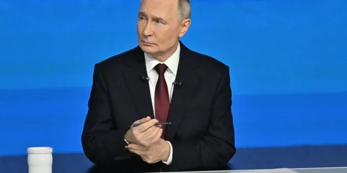 «Не надо было начинать»: Путин предупредил Киев