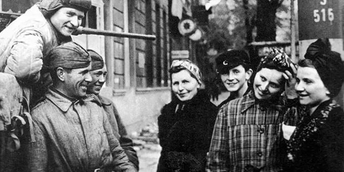 Немцы раскрыли правду: как на самом деле вела себя Красная Армия