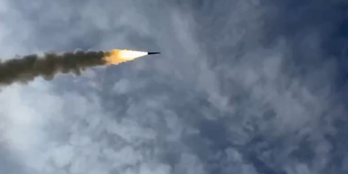 ВС РФ нанесли удар по сухогрузу с военными грузами в 50 км от порта Одесса