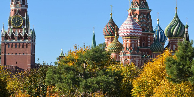Москвичам назвали последние дни золотой осени