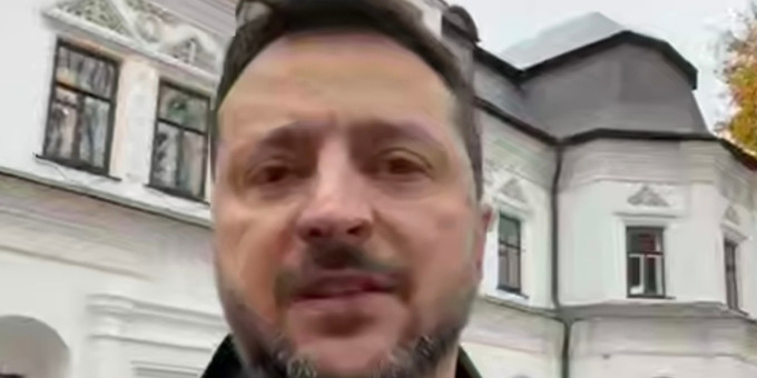 Зеленский выступил с наглым требованием к Вашингтону
